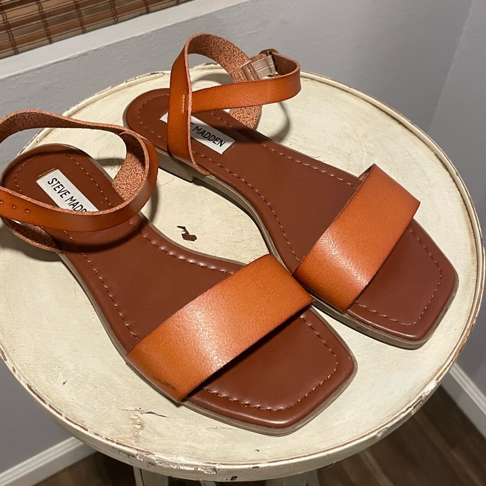 Steve Madden Brazil Sandals - Brown Size 7.5